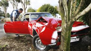 Selling Vs Trading A Damaged Car