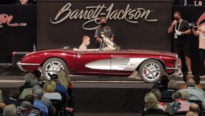 Barrett-Jackson Scottsdale Fall Auction Deemed A Success