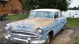 Watch An Old Hemi Fire Up And Get A Guy Home