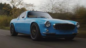 Volvo P1800 Restomod Sure Is Amazing