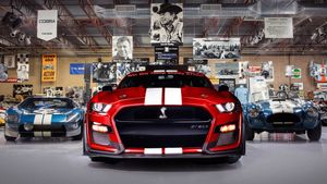 Motorious Readers Can Win This 2021 GT500 And $25k