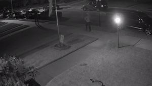 Watch A Hellcat Get Stolen With Ease