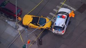 Lamborghini Gallardo Crashes In New York City