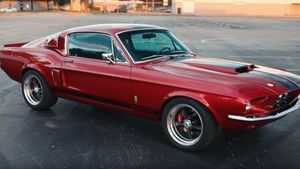 1967 Shelby GT350 Looks Awesome In Rapid Red