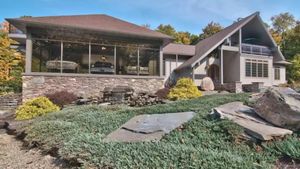Pennsylvania House For Sale Features Car Showroom