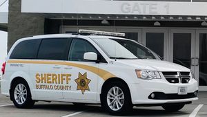 Mustang Driver Successfully Outruns The Cops