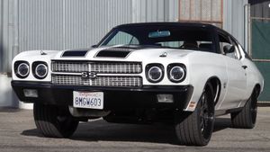 Twin-Turbo 1970 Chevelle SS Rides On 22-Inch Wheels