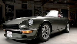 Nissan 240Z Is Bow-Tie Powered