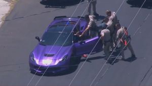 Stolen C7 Corvette Disabled Remotely By Police Using OnStar