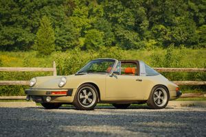 One-Of-A-Kind 1979 Porsche 911SC Targa Is A High-Quality Build