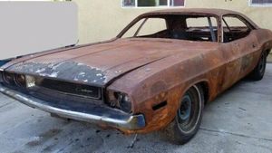 Craigslist Find: Fire Damaged 1970 Dodge Challenger