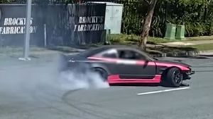Australian Nissan Silvia Driver Hoons, Gets Arrested