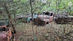 Chevy Advanced Design Trucks Abandoned
