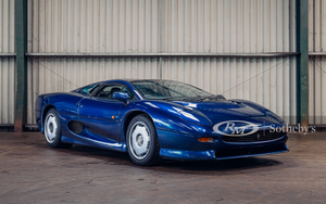Rare 1993 Jaguar XJ220 Is One Of Only 281 Made Like It