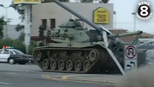 Greatest Tank Police Chases