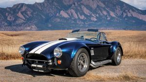 Motorious Readers Can Win A Twin Supercharged 427 "Super Snake" Cobra by ERA