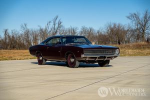 1968 Dodge Charger Has Big Hemi V8 And Rare Color Combo