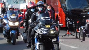 Motorcycle Monday: Paris Moves To Ban Motorcycles