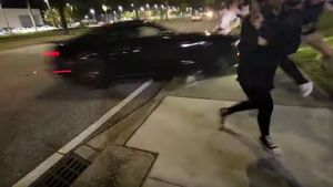 Mustang Plows Into Crowd At Florida Meet