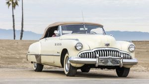 Rain Man Buick Roadmaster Sells For $335,000