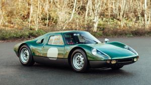 Robert Redford’s Porsche 904 GTS Sells