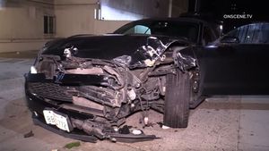 Ford Mustang Crashes After Being Shot