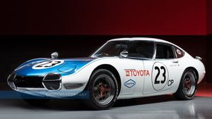 Toyota 2000GT Sells For $2.5 Million