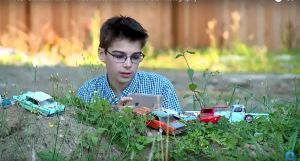 14-Year-Old Photographer Has Amazing Model Car Talent