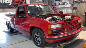 Turbocharged 1992 Chevy Silverado 1500 Rocks