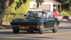 Robert Downey Jr Prefers His C2 Corvette Over His Audi R8