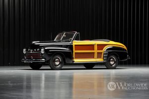 Rare Wood Paneled Ford Sportsman Selling At Worldwide's Auburn Sale
