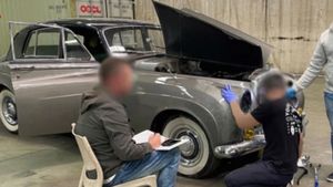 Australian Police Seize Classic Bentley From Canada