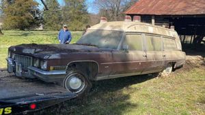 Hunters Discover Barn Find 1971 Cadillac Ambulance