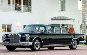 1971 Mercedes-Benz 600 LWB Is A Sleek Classic Limousine