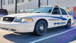 Police Department Auctioning Its Last Crown Vic