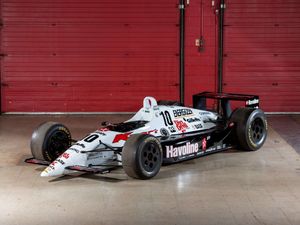 Michael Andretti's Race-Winning Lola Selling At No Reserve
