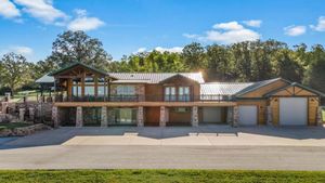 Arkansas Mansion Comes With Private Track