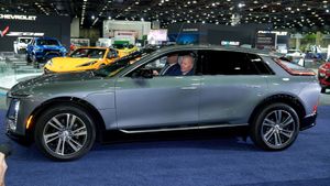 Hertz Will Buy 175,000 EVs From GM