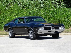 Restored Olds 442 With 455 V-8 Selling at the Raleigh Classic Auction