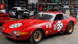 Broad Arrow Group Is Selling a Stunning Ferrari 365 Competizione