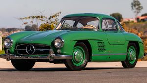 Rare Mercedes Gullwing Selling At Mecum Auction’s Glendale