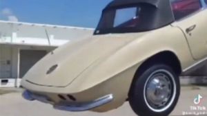 1962 Corvette Falls Off Transport