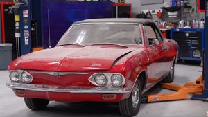 Flooded Corvair Brought Back From The Dead
