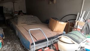 Guy Resurrects A Barn Find 1968 Dodge Charger