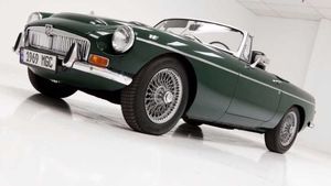 This 'Widow Making' MGC Makes For The Perfect British Cruiser