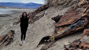 British Columbia Teen Is Cleaning Up Old Dyke Cars