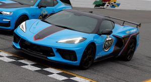 Corvette Driver Sneaks Into Chicago NASCAR Street Race