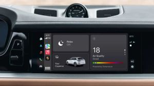 Porsche Integrates Apple CarPlay Controls