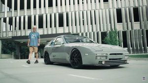 This Restomod 1989 Porsche 944 Turbo Has Had $200k Spent On It