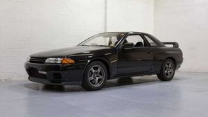 Subtly Modified R32 Godzilla Celebrates Its 30th Birthday And Could Be Yours!